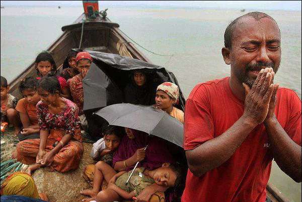 تشكل ها و سازمان های هند خواستار توقف قتل عام مسلمانان میانمار شدند