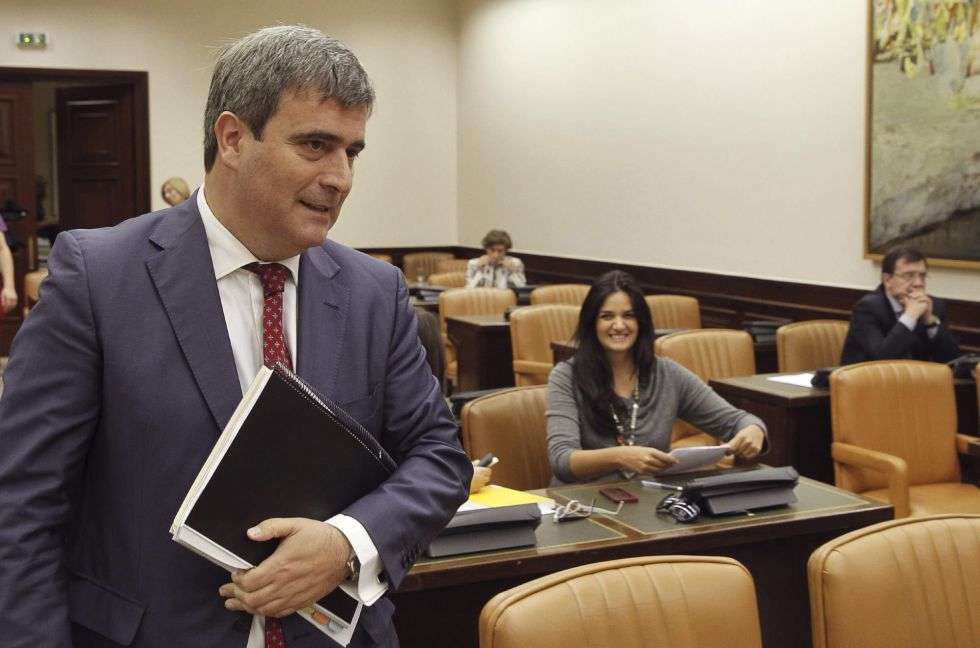 وزير ورزش اسپانيا اخراج بارسا را تاييد کرد