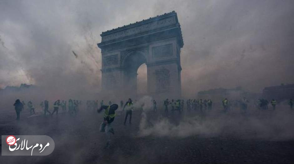جنگ خیابانی در پاریس