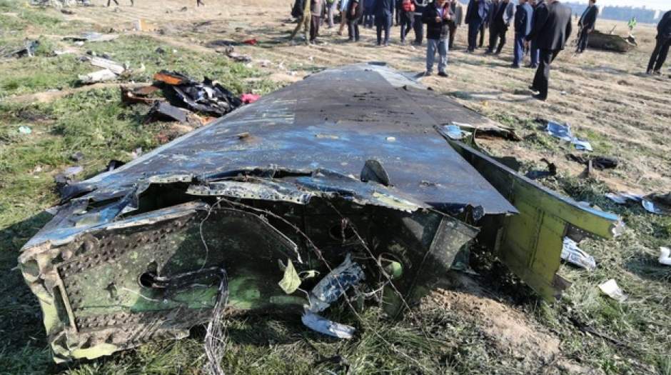 هواپیمای اوکراینی مورد اصابت موشک قرار گرفته است