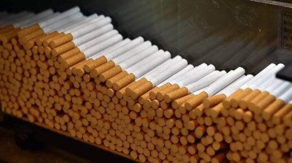 چرا مجلس مخالف افزایش مالیات سیگار است؟!