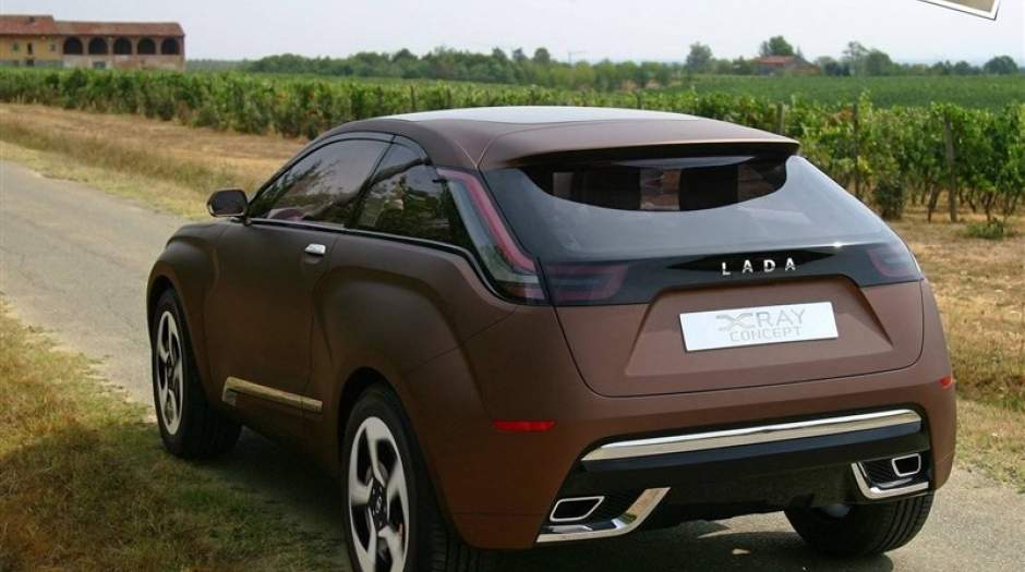تولید خودروی لادا بدون تجهیزات ایمنی در روسیه به دلیل تحریم‌ها