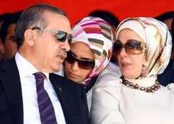 همسر و دختر اردوغان به ميانمار مي‌روند