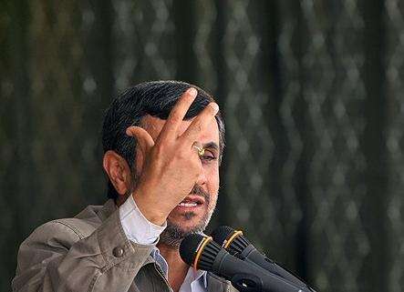 بیشترین وعده های احمدی نژاد برای ریشه کن کردن بیکاری در سفرهای استانی داده شده است