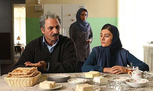 نامی از فیلم پر آوازه و البته پر حاشیه « زندگی مشترک آقای محمودی و بانو» در بخش مسابقه جشنواره فیلم فجر نیست