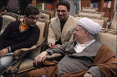 اکران خصوصی "آقای الف" برای هاشمی رفسنجانی