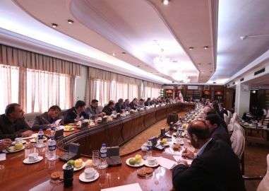 کارگران بزودی سبد کالا می‌گیرند