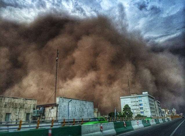 توفان تهران سازمان هواشناسی را به هوا می‌برد؟!