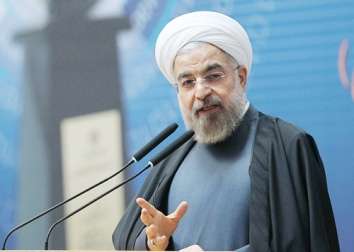 روحانی: تا جایی که توان دارم، ایستادگی خواهم کرد
