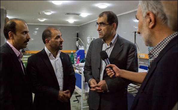 حضور مقام معظم رهبری در بیمارستان دولتی روحیه بخش بود