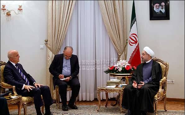 ایران به حمایت از ملت های سوریه، عراق و لبنان ادامه می دهد