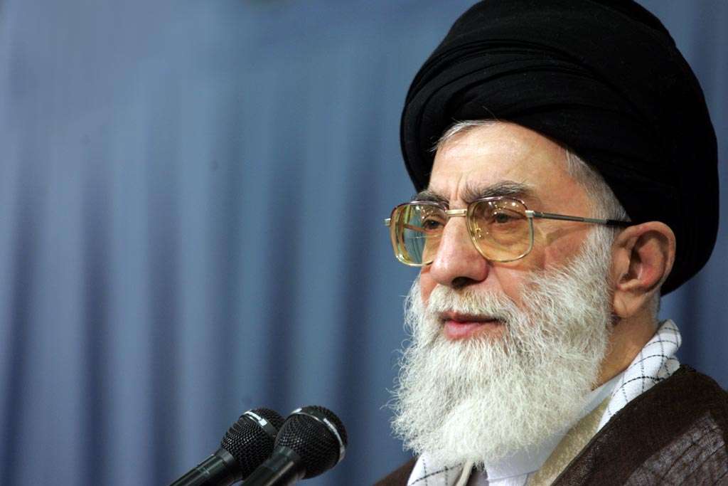 حج بهترین فرصت برای مقابله با دیوارکشی دشمن میان ایران و دنیای اسلام است
