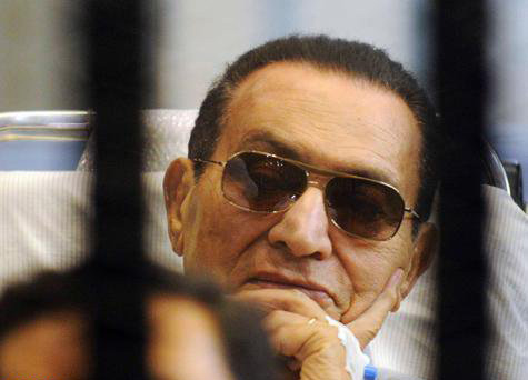 حسنی مبارک در "پرونده قرن" تبرئه شد