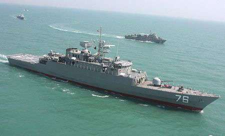 ادعای العربیه: مقابله گارد ساحلی امارات با ناوهای ایرانی که به یک کشتی سنگاپوری هشدار داده بودند