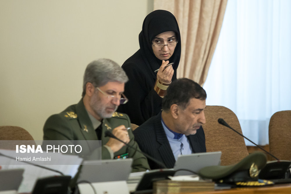 جلسه هیات دولت از قاب دوربین
