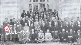 در کنگره‌ی هزاره‌ی فردوسی بیش از صد دانشمند که سرآمدِ روزگارِ خود بودند از سراسرِ جهان به تهران آمدند.