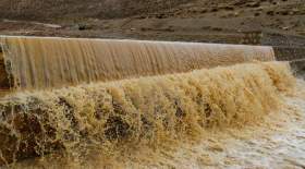 برف و سیلاب در کوهرنگ