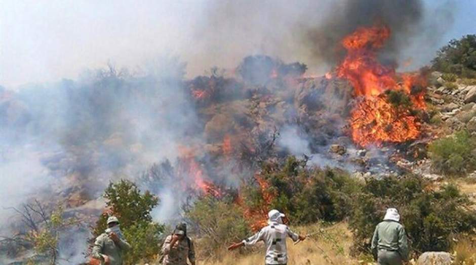 آتش‌سوزی گسترده در ارتفاعات مهارلو