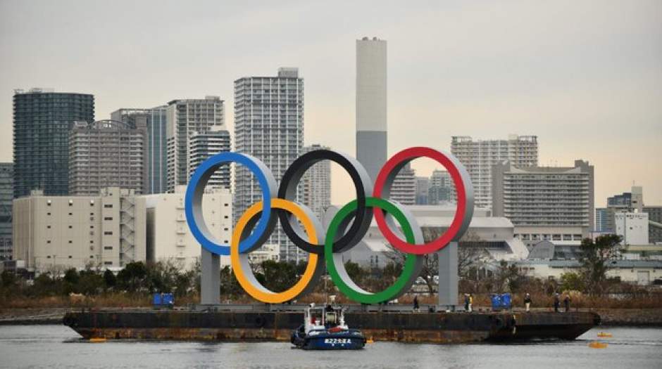 ژاپنیها بنای پنج حلقه المپیک را برداشتند