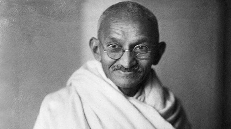 گاندی و روز رها از خشونت