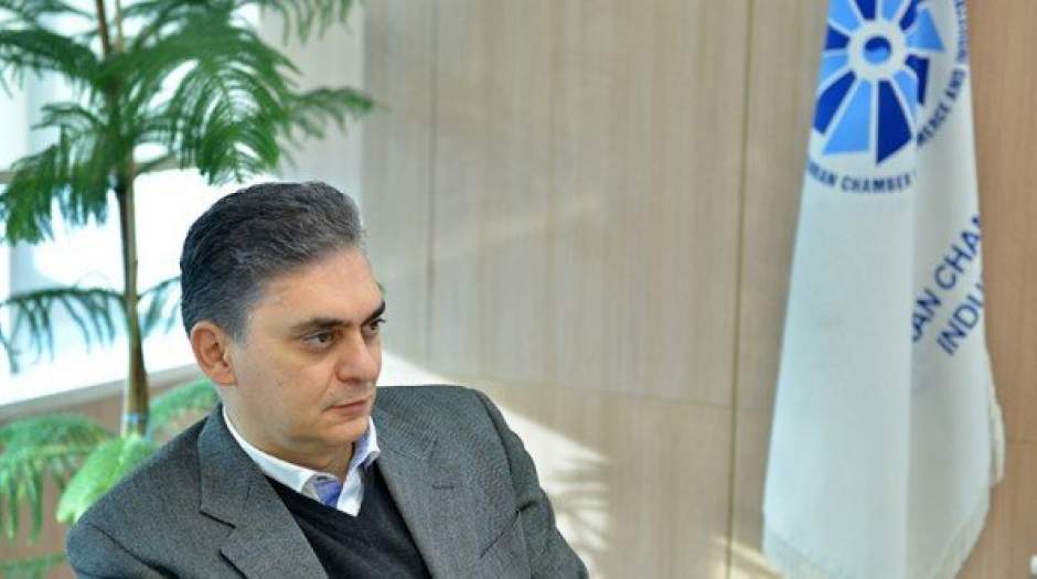 افزایش قیمت دلار ربطی به گمرک ندارد