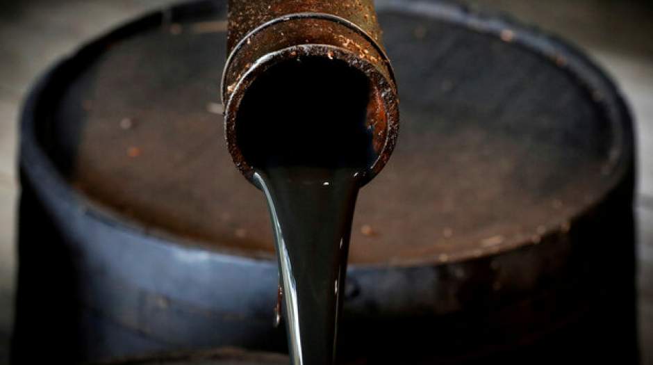 سقوط قیمت نفت خام