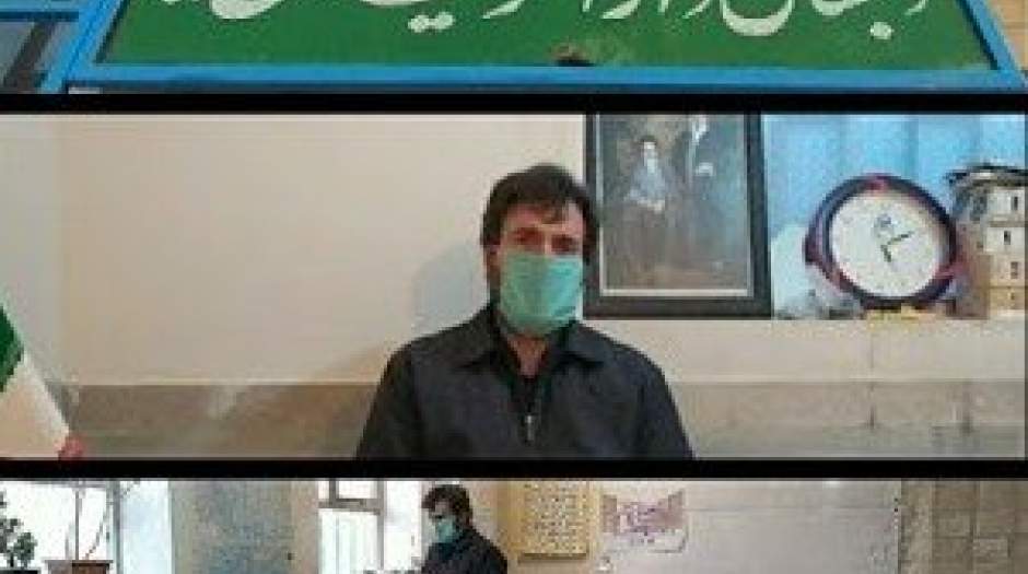۲۹ سال تدریس رایگان به بهای عشق
