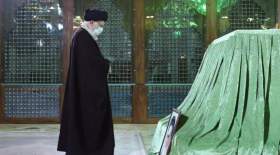 حضور رهبری در مرقد امام خمینی