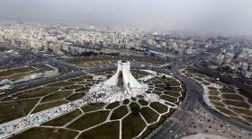 بخشی از میدان آزادی تهران سند خورد!