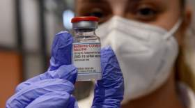 مُدرنا آزمایش واکسن کرونا بر کودکان را آغاز کرد
