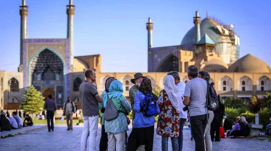 ضربه سخت کرونا به گردشگری در سال ۹۹