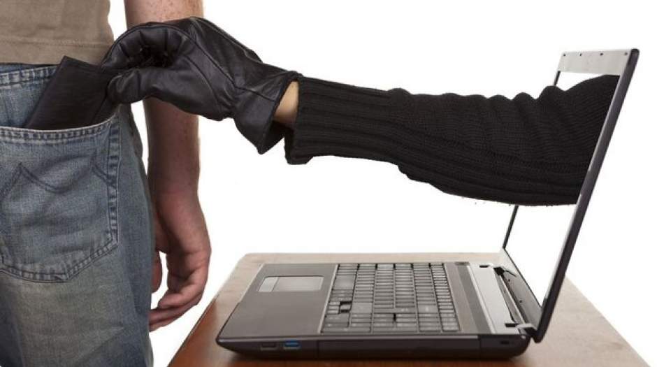 کلاه‌برداری به سبک حذف آگهی از دیوار
