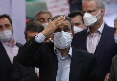 احمدی‌نژاد خبر واکسن زدنش را تکذیب کرد