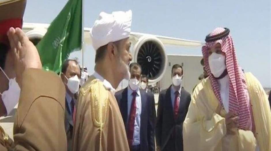 استقبال باشکوه بن‌سلمان از سلطان عمان