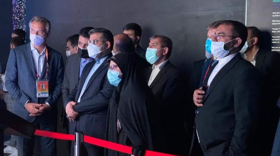 وزیر ارشاد در پاویون ایران در اکسپوی دبی