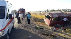 واژگونی اتوبوس در محور بم - ایرانشهر