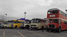 اتوبوس‌های قدیمی میزبان گردشگران نوروزی