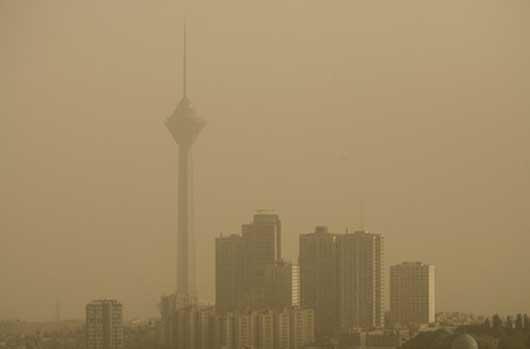 گرد و غبار عراق بالاخره به تهران رسید