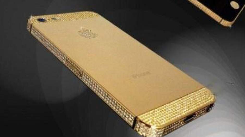 گوشی موبایل طلا ۹۹ میلیون تومان؛ ناقابل!