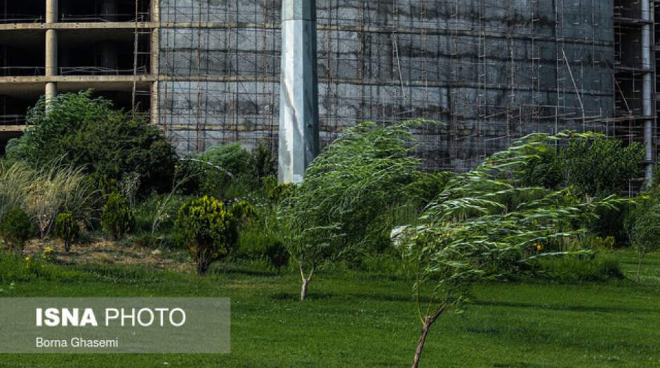 وزش باد شدید در تهران