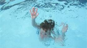 غرق شدن دختر بچه ۷ ساله در حوضچه آبگرم معدنی رامسر