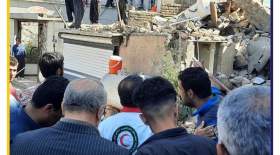 ۲ کشته در پی ریزش ساختمان در کرمانشاه / عکس