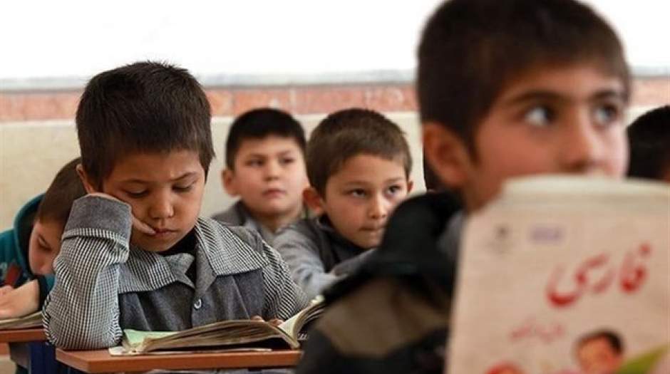 نگاهی به تحصیل کودکان مهاجر در ایران طی ۴۰ سال اخیر