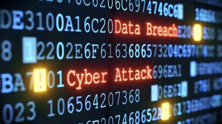 شرکت فولاد خوزستان به دلیل «حمله سایبری» تعطیل شد
