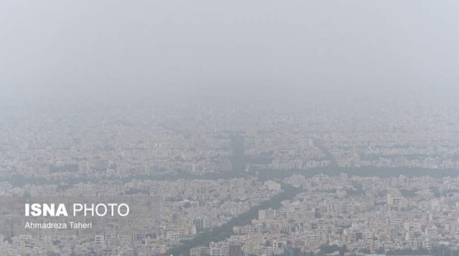 آلودگی هوا ادارات ۱۵ شهرستان استان اصفهان را تعطیل کرد