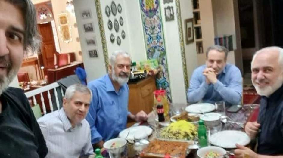 عکسی از شام دیپلماتیک صادق خرازی با ظریف و عراقچی