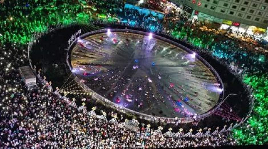 روزنامه همشهری: اگر حضور 3 میلیونی عیدغدیر، طرفداری از نظام نیست، پس چیست؟