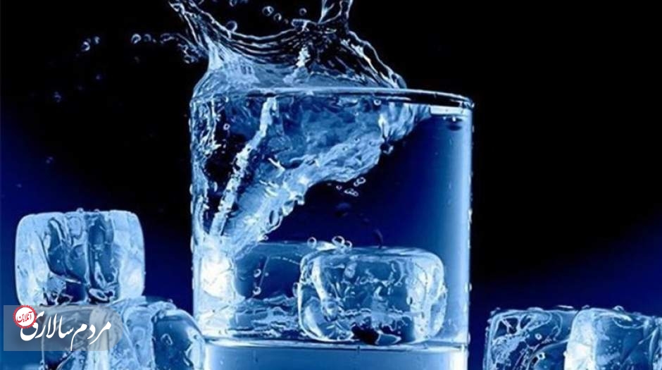 خطرات نوشیدن آب سرد برای سلامتی
