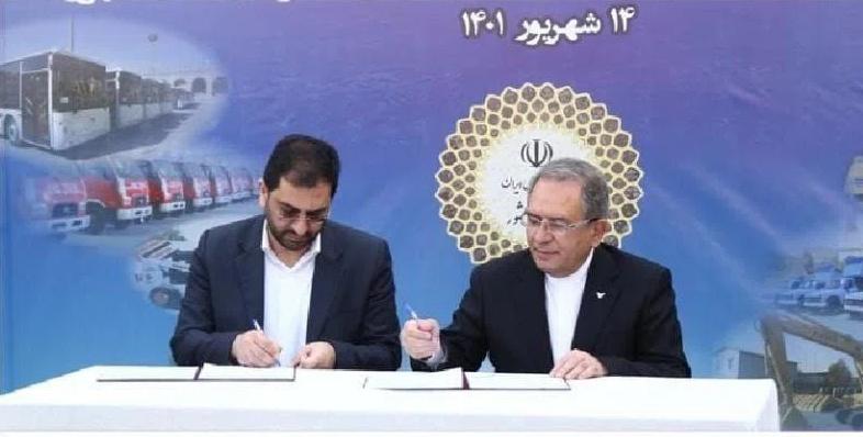 امضای خرید908دستگاه اتوبوس شهری گروه بهمن با شهرداری مشهد