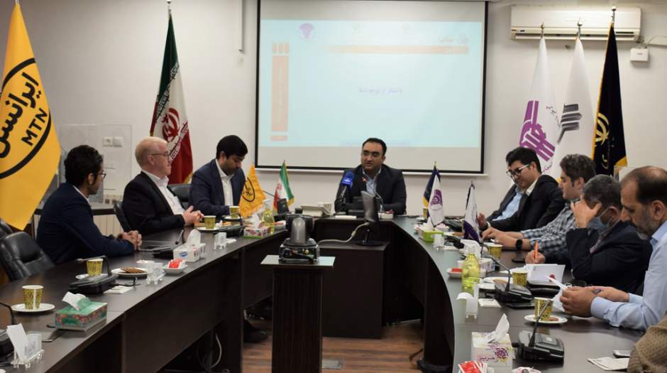 رونمایی از خودروی متصل به اینترنت توسط سایپا